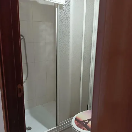 En El Centro Encima De Piscina Palafox Lejlighed *