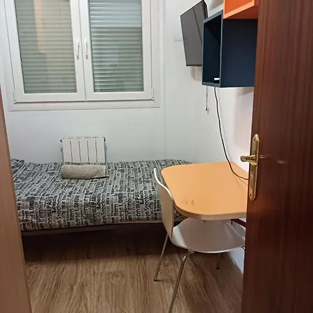 En El Centro Encima De Piscina Palafox Lejlighed *